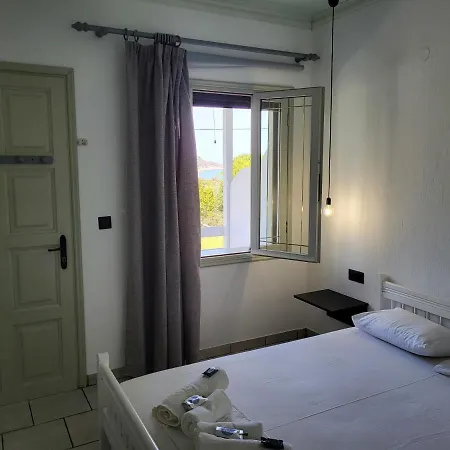 Aura Guest house
