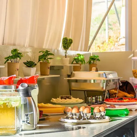 Aura Guest house